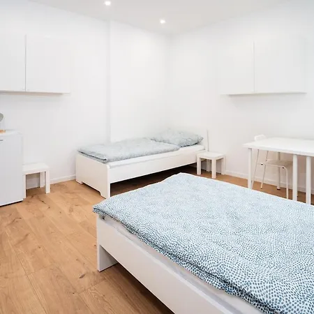 Monteurswohnung In * Colonia