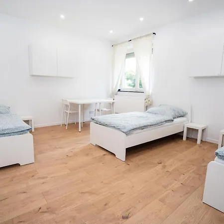 Monteurswohnung In شقة *